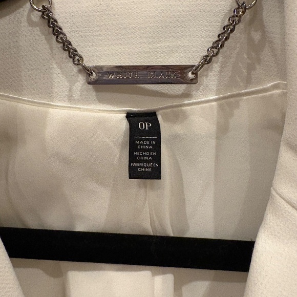 0P Cream Ivory White House Black Market Blazer with Silver Buttons - Picture 2 of 5